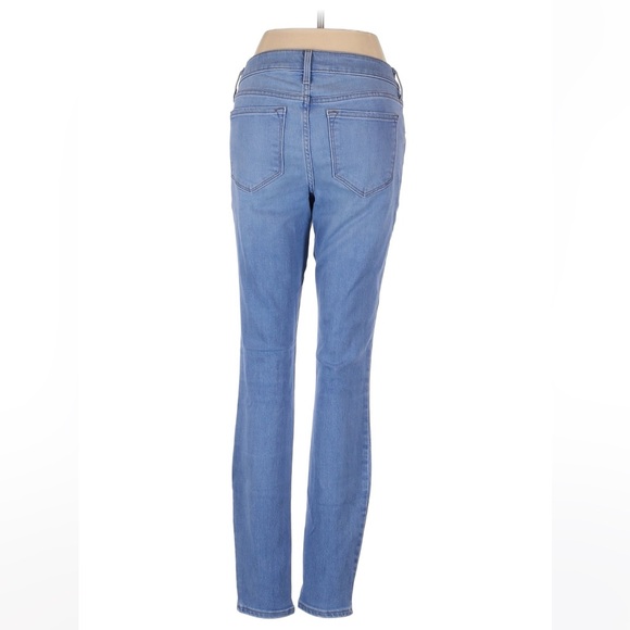 Old Navy size 8 light wash jeans rockstar skinny - Picture 2 of 2